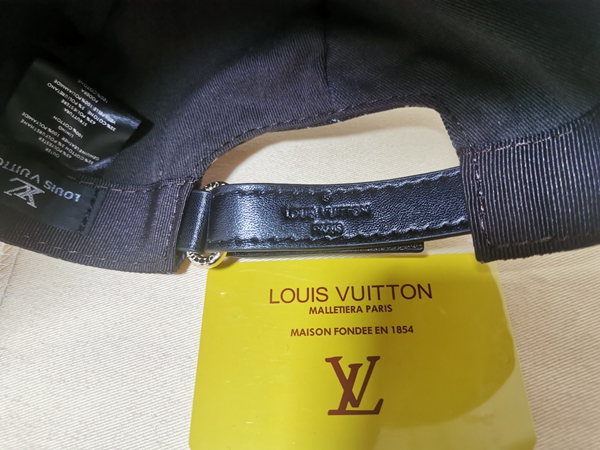 ブランド帽子角部分ディテール